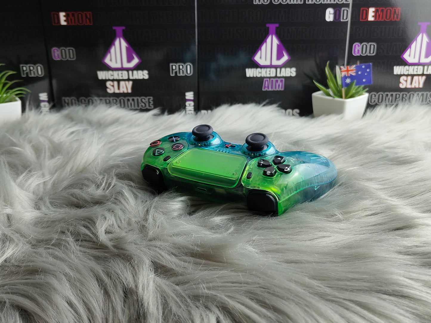 24HR Glossy Transparent Gradient TMR Pro Controller