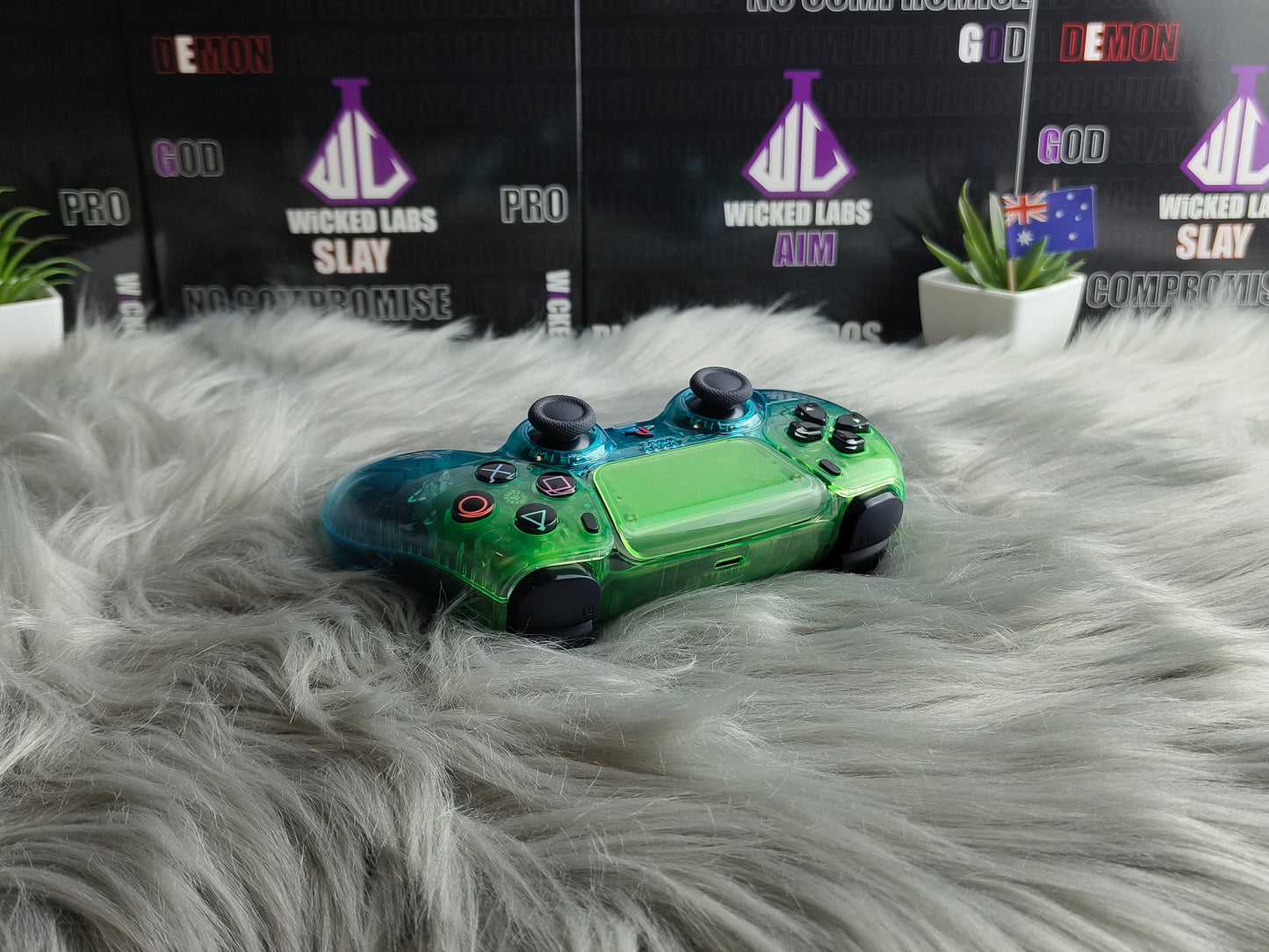 24HR Glossy Transparent Gradient TMR Pro Controller